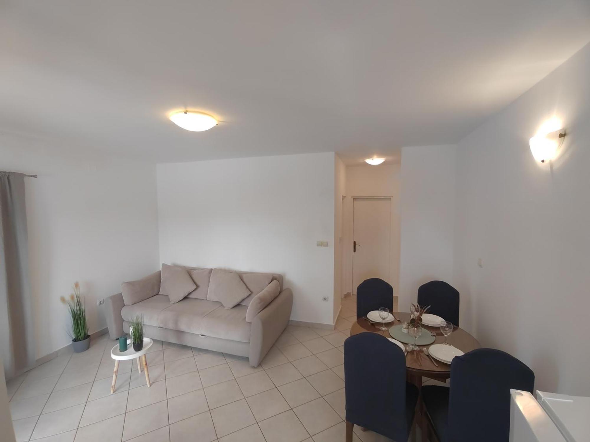 Apartman Karmen Apartment Срима Екстериор снимка