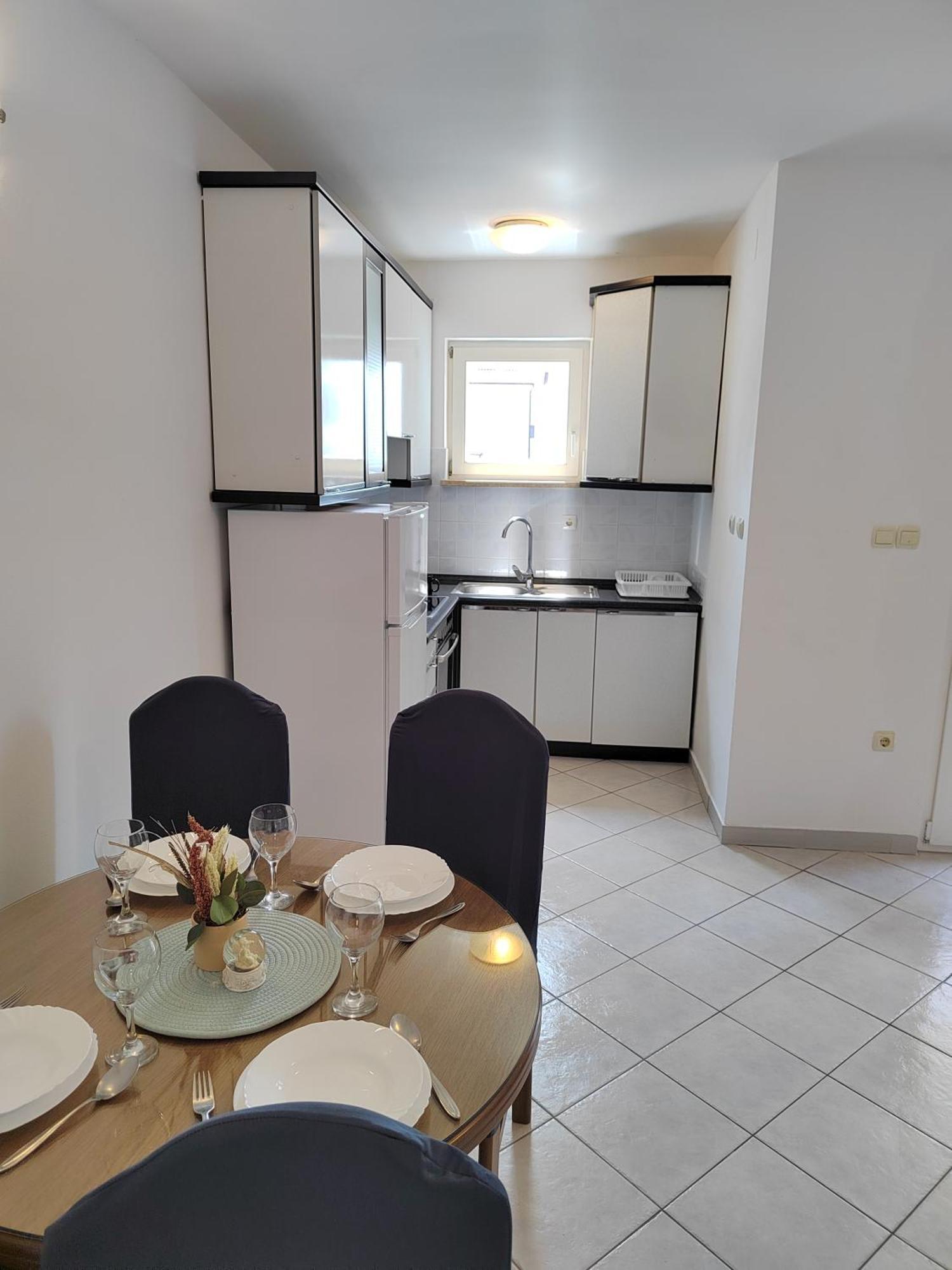 Apartman Karmen Apartment Срима Екстериор снимка